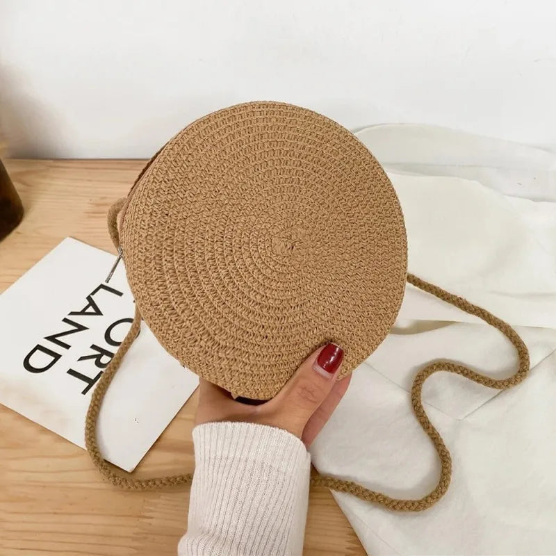 Minimalist Straw Bag